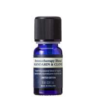 Image of Neal's Yard Remedies Christmas 2023 Mandarin and Clove Aroma Blend 10ml