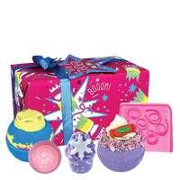 Image of Bomb Cosmetics Christmas 2023 You're A Cracker